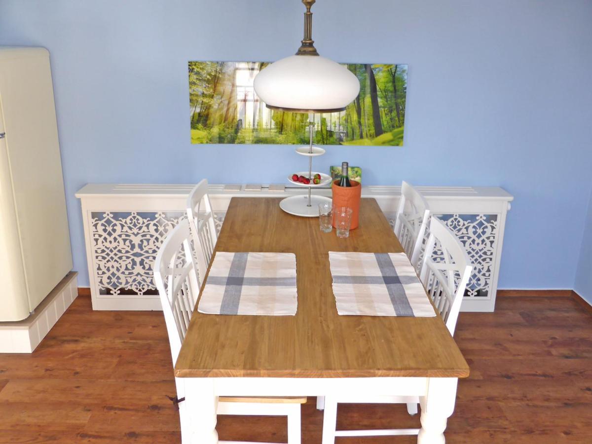 Stilvoll Urlaub Machen! Apartment Dudenhofen ภายนอก รูปภาพ
